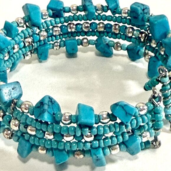 Turquoise Wide Chunky Multi-Strand Beaded Coiled Bangle Bracelet, Stretchy - Picture 4 of 9